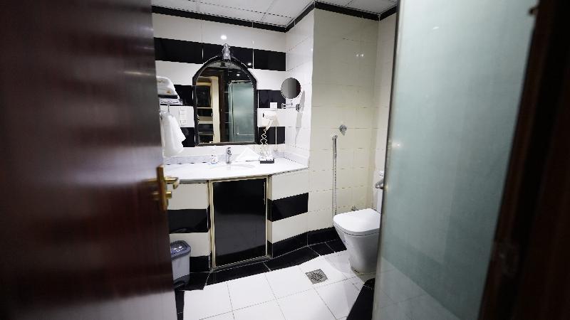 Al Kiram Al Azizia Hotel