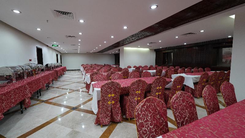 Al Kiram Al Azizia Hotel